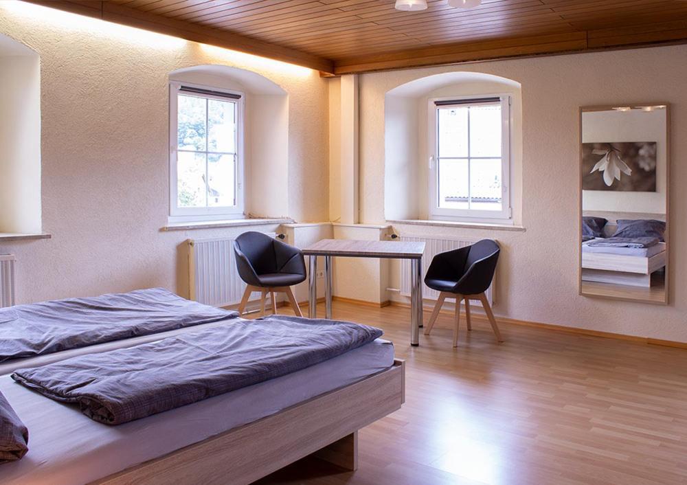 Schöne Ferienwohnung mit großer Terrasse. Schmidmuhlen Exterior foto